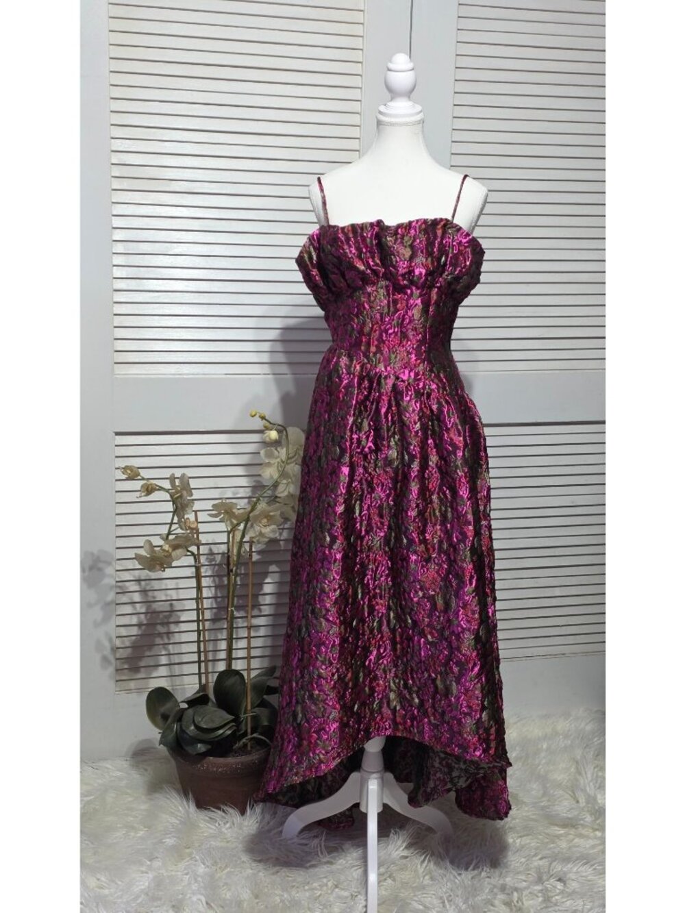 Elliatt Women's Floral Camellia Jacquard Strapless High-Low Dress Size L 3843